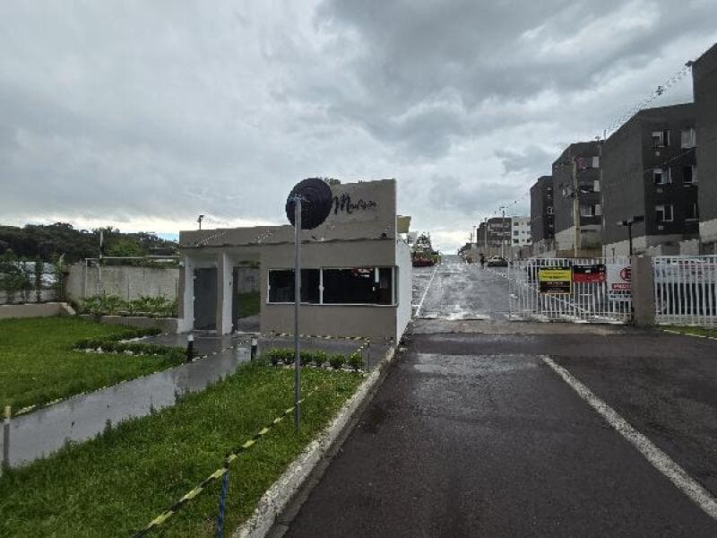 Apartamento em leilão em Campo Largo - PR, bairro Bom Jesus — LOTE 241 Apartamento
