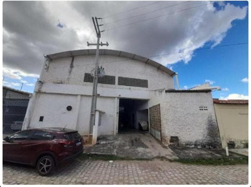 Foto 1 de 6: Comercial em leilão em Mossoró - RN, bairro Aeroporto — LOTE 001 GALPÃO COM APROXIMADAMENTE 400m² EM MOSSORÓ - RN