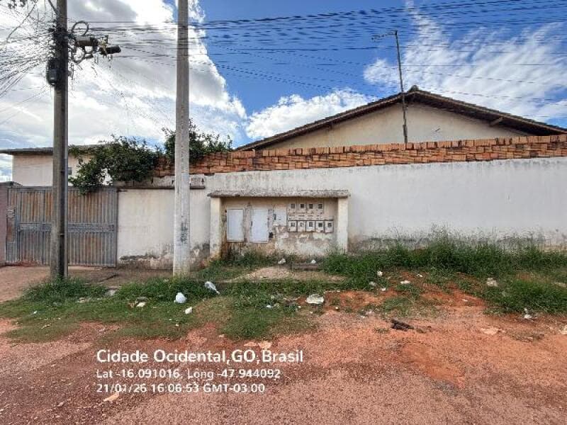 Casa em leilão em Cidade Ocidental - GO, bairro Mansoes Recreio Estrela D'alva Iii — LOTE 040 CASA