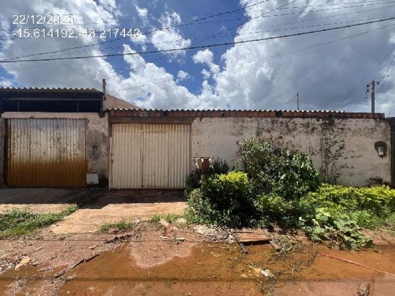Casa em leilão em Padre Bernardo - GO — LOTE 063 CASA