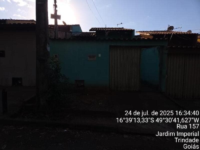 Casa em leilão em Trindade - GO, bairro Jardim Imperial — LOTE 072 CASA