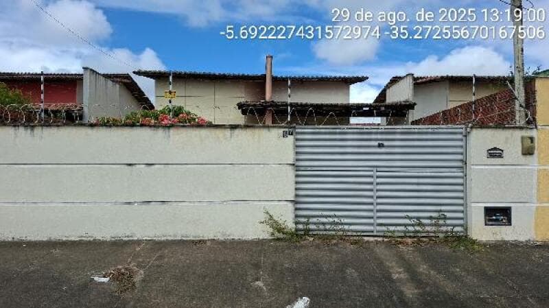 Casa em leilão em Extremoz - RN, bairro Moinho dos Ventos — LOTE 319 CASA