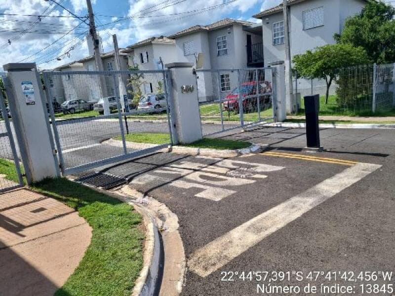 Apartamento em leilão em Piracicaba - SP, bairro São Jorge — LOTE 416 APARTAMENTO