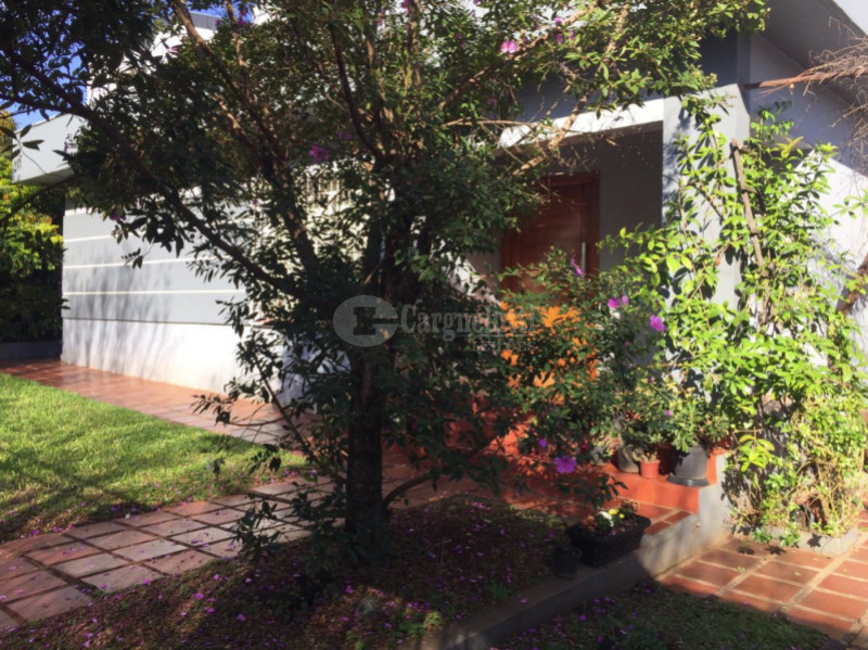 Foto 5 de 5: Terreno em leilão em Ijuí - RS — LOTE 003 Terreno urbano, c/área de 700m², situado à Rua José Bonifácio, com uma CASA RESIDENCIAL, c/