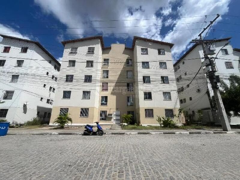 Apartamento em leilão em Feira De Santana - BA — LOTE 021 FEIRA DE SANTANA/BA