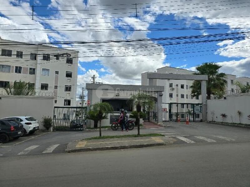 Apartamento em leilão em Montes Claros - MG — LOTE 181 MONTES CLAROS/MG