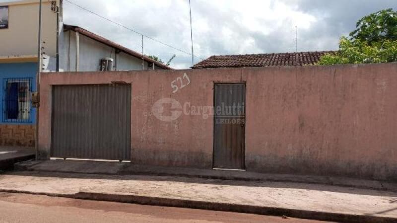 Casa em leilão em Castanhal - PA — LOTE 235 CASTANHAL/PA