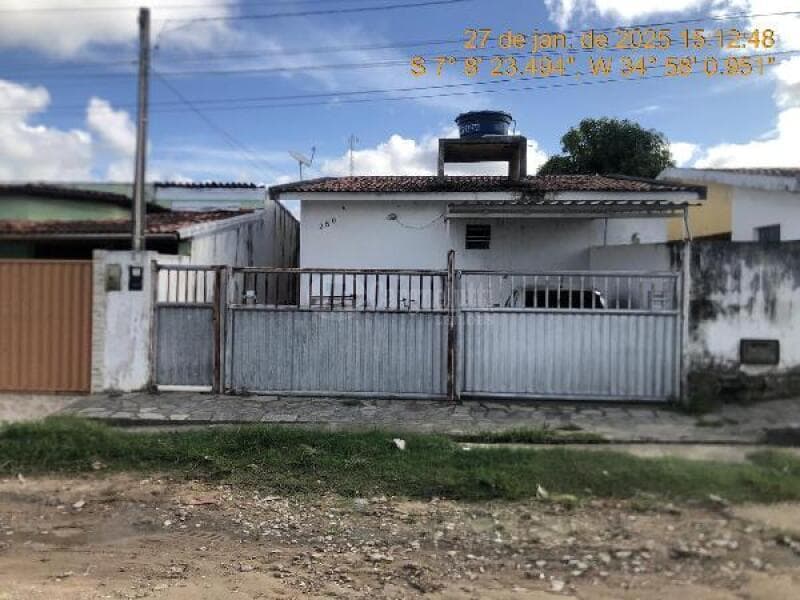 Casa em leilão em Bayeux - PB — LOTE 241 BAYEUX/PB