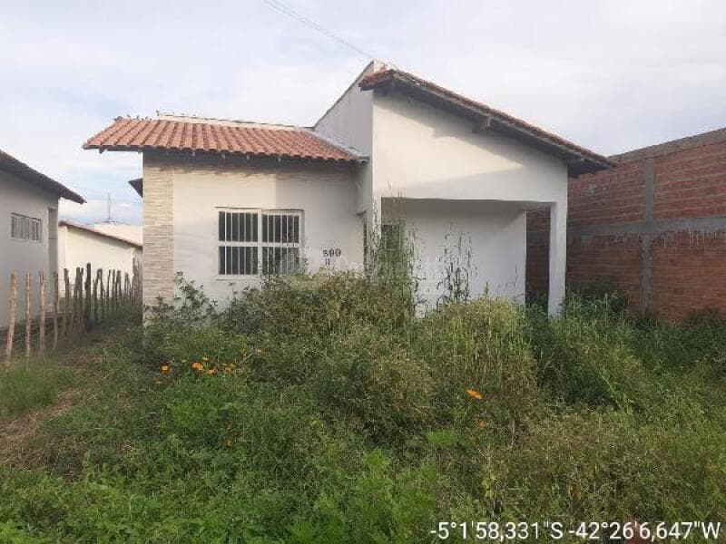 Casa em leilão em Altos - PI — LOTE 294 ALTOS/PI