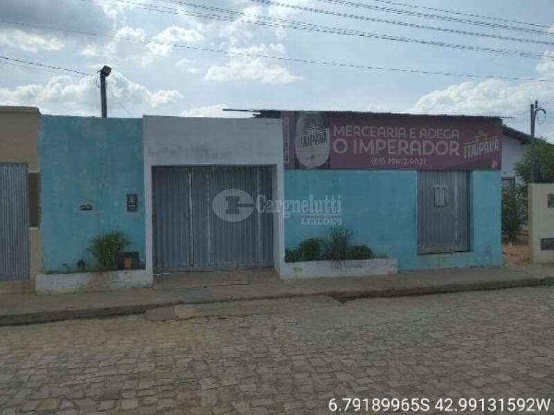 Casa em leilão em Floriano - PI — LOTE 298 FLORIANO/PI