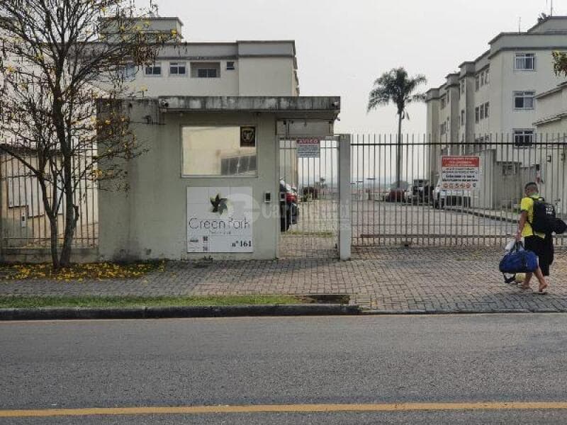 Foto 1 de 14: Apartamento em leilão em São José Dos Pinhais - PR — LOTE 331 SAO JOSE DOS PINHAIS/PR - POSSIBILIDADE DE UTILIZAR O FGTS - SEM FINANCIAMENTO