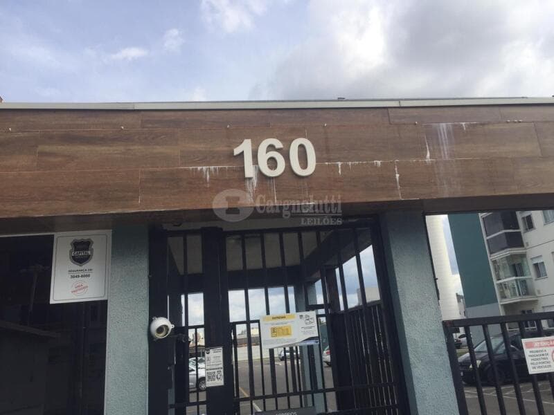 Foto 4 de 26: Apartamento em leilão em São José Dos Pinhais - PR — LOTE 332 SAO JOSE DOS PINHAIS/PR - POSSIBILIDADE DE UTILIZAR O FGTS - SEM FINANCIAMENTO