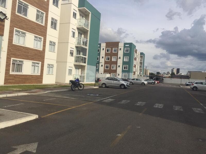 Foto 1 de 26: Apartamento em leilão em São José Dos Pinhais - PR — LOTE 332 SAO JOSE DOS PINHAIS/PR - POSSIBILIDADE DE UTILIZAR O FGTS - SEM FINANCIAMENTO