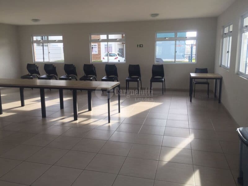 Foto 12 de 26: Apartamento em leilão em São José Dos Pinhais - PR — LOTE 332 SAO JOSE DOS PINHAIS/PR - POSSIBILIDADE DE UTILIZAR O FGTS - SEM FINANCIAMENTO