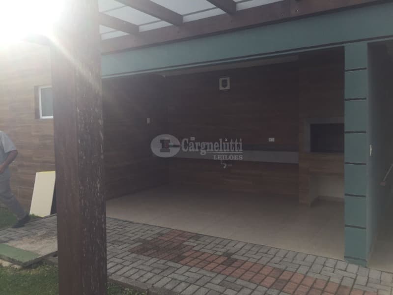 Foto 21 de 26: Apartamento em leilão em São José Dos Pinhais - PR — LOTE 332 SAO JOSE DOS PINHAIS/PR - POSSIBILIDADE DE UTILIZAR O FGTS - SEM FINANCIAMENTO