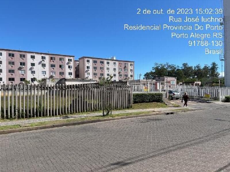Foto 1 de 16: Apartamento em leilão em Porto Alegre - RS — LOTE 496 PORTO ALEGRE/RS