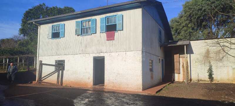 Foto 3 de 17: Casa em leilão em Santo Antônio Do Planalto - RS — LOTE 001 38,57142% do imóvel, uma fração de terras de cultura, c/área de 48.400m, com diversas benfe