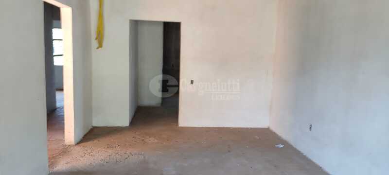 Foto 8 de 10: Terreno em leilão em Panambi - RS, bairro Medianeira — LOTE 001 Um terreno urbano, com área de 397,04m², localizado na Rua Colômbia, com uma construção ina
