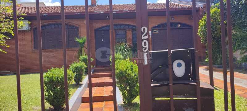 Foto 2 de 4: Terreno em leilão em Santa Rosa - RS, bairro Vila dos Bancários — LOTE 003 Um terreno urbano, situado na rua Augusto Krebs, com a área de 561m², encontra-se construíd