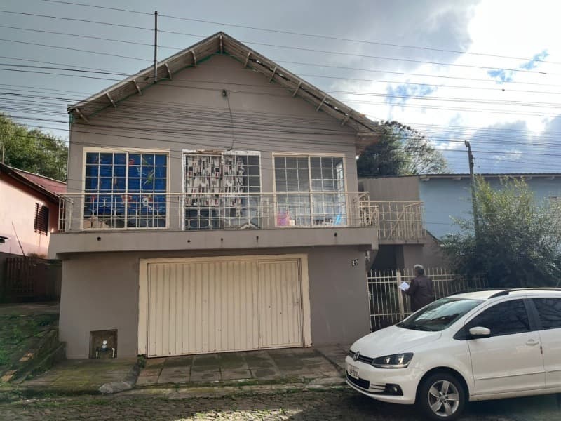 Foto 4 de 4: Casa em leilão em Ijuí - RS, bairro Modelo — LOTE 003 - DIREITOS E AÇÕES - lote urbano nº 20, , bairro Modelo, n/c, c/área de 250m², edificado so