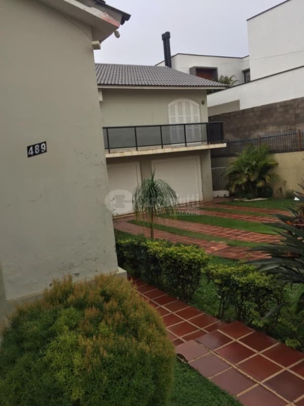 Foto 6 de 6: Terreno em leilão em Tupanciretã - RS — LOTE 002 Um terreno urbano, situado à rua Major Antônio Silveira, com a área de 718,08m², encontra-s