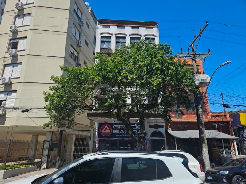Foto 1 de 17: Comercial em leilão em Porto Alegre - RS, bairro Cidade Baixa — LOTE 002 Sala 404 na Rua José do Patrocínio, nº 721, Cidade Baixa, Porto Alegre/RS