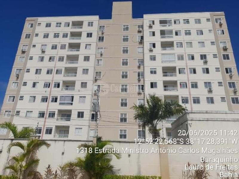 Apartamento em leilão em Lauro De Freitas - BA, bairro Buraquinho — LOTE 021 LAURO DE FREITAS/BA - Não aceita financiamento (Permite uso FGTS)