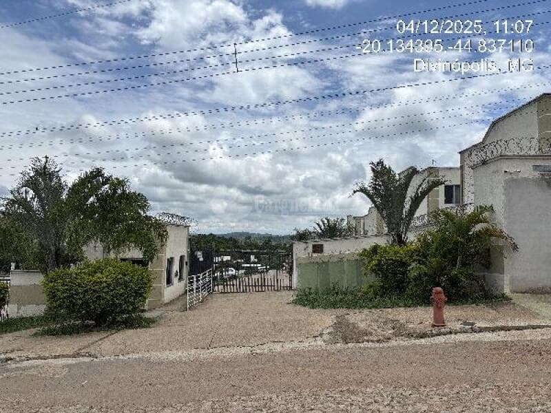 Apartamento em leilão em Divinópolis - MG, bairro Ipanema — LOTE 117 DIVINOPOLIS/MG