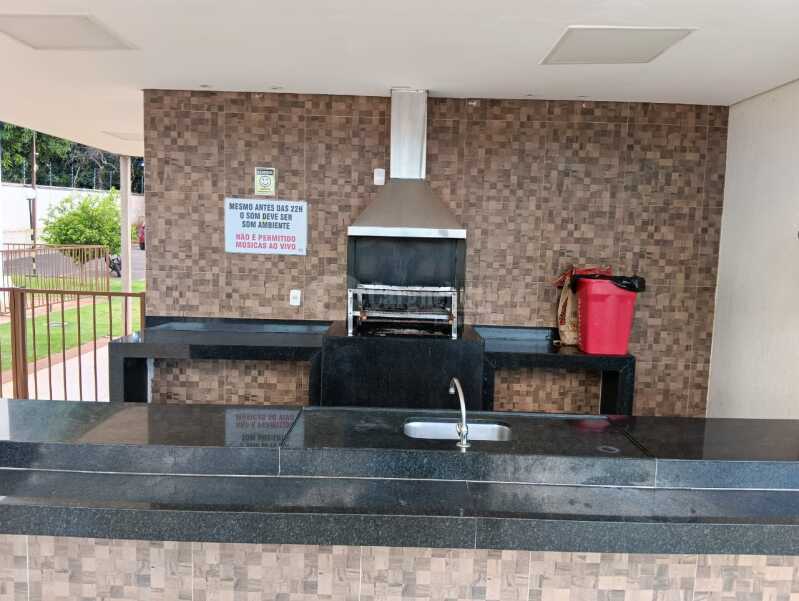 Foto 12 de 16: Apartamento em leilão em Uberaba - MG, bairro Recreio dos Bandeirantes — LOTE 131 UBERABA/MG