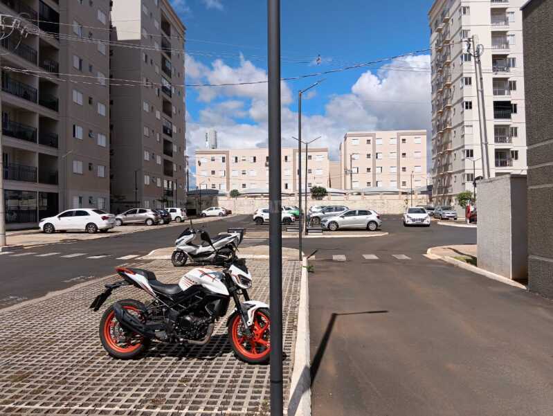 Foto 2 de 20: Apartamento em leilão em Uberlândia - MG, bairro Grand Ville — LOTE 135 UBERLANDIA/MG