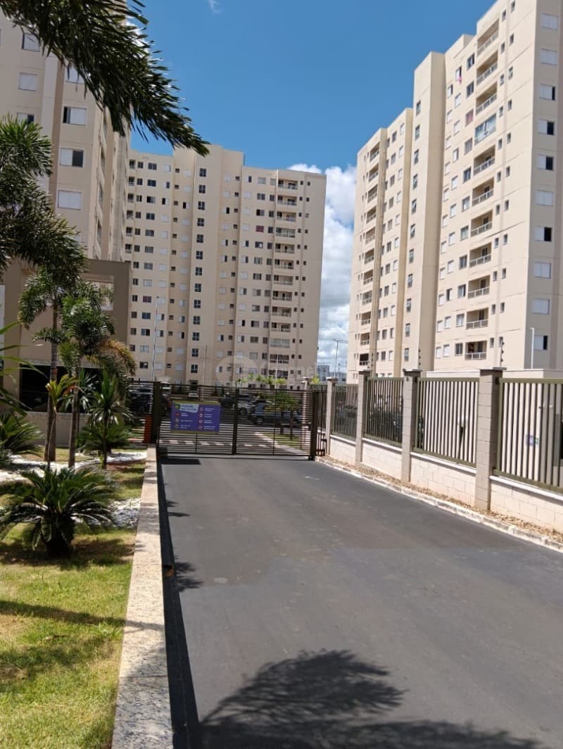 Foto 2 de 19: Apartamento em leilão em Uberlândia - MG — LOTE 140 UBERLANDIA/MG