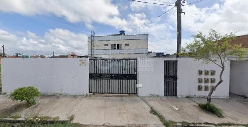 Apartamento em leilão em Paulista - PE, bairro Pau Amarelo — LOTE 194 PAULISTA/PE