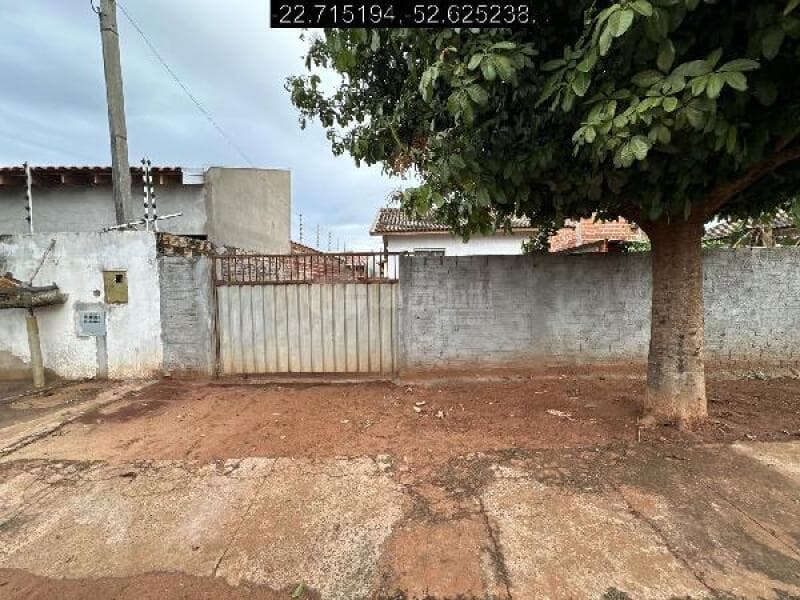 Casa em leilão em Terra Rica - PR — LOTE 244 TERRA RICA/PR