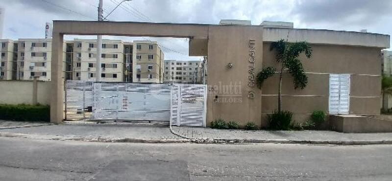 Apartamento em leilão em São Gonçalo - RJ, bairro Maria Paula — LOTE 335 SAO GONCALO/RJ