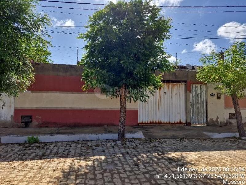 Casa em leilão em Mossoró - RN, bairro Itapetinga — LOTE 355 MOSSORO/RN