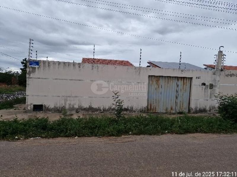 Casa em leilão em Mossoró - RN, bairro Santa Julia — LOTE 365 MOSSORO/RN