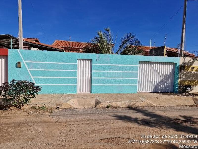 Casa em leilão em Mossoró - RN, bairro Santa Julia — LOTE 368 MOSSORO/RN