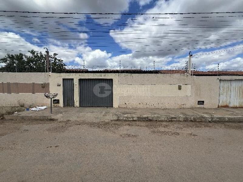 Casa em leilão em Mossoró - RN, bairro Santa Julia — LOTE 369 MOSSORO/RN