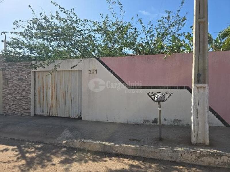 Casa em leilão em Mossoró - RN, bairro Santa Julia — LOTE 376 MOSSORO/RN