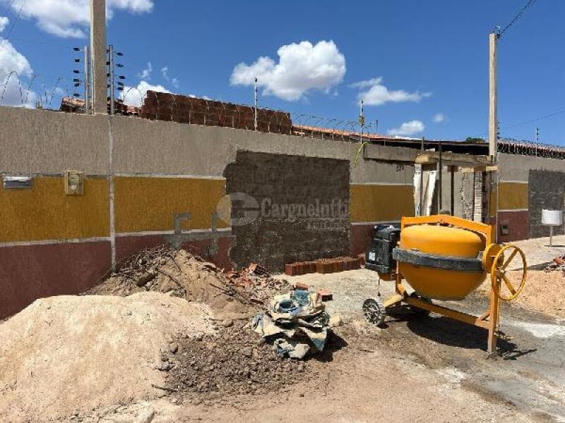 Casa em leilão em Mossoró - RN, bairro Santa Julia — LOTE 377 MOSSORO/RN