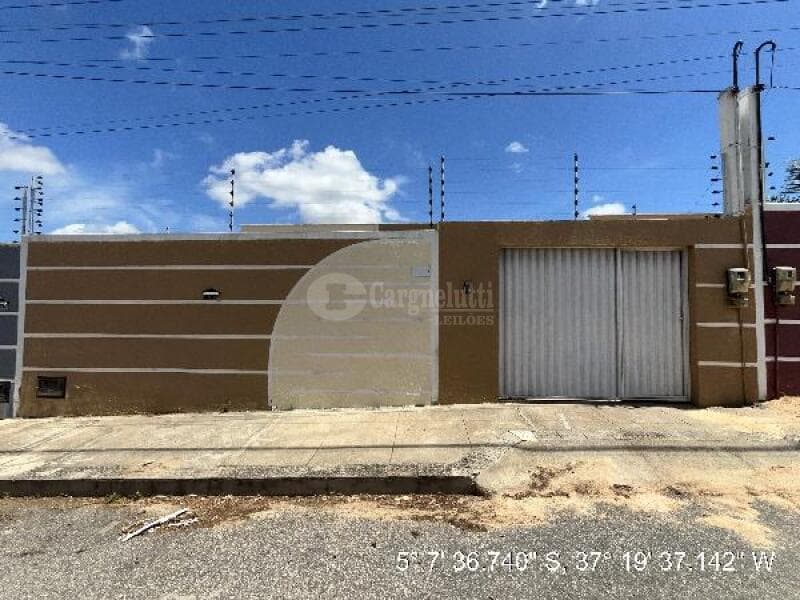 Casa em leilão em Mossoró - RN, bairro Santa Julia — LOTE 382 MOSSORO/RN