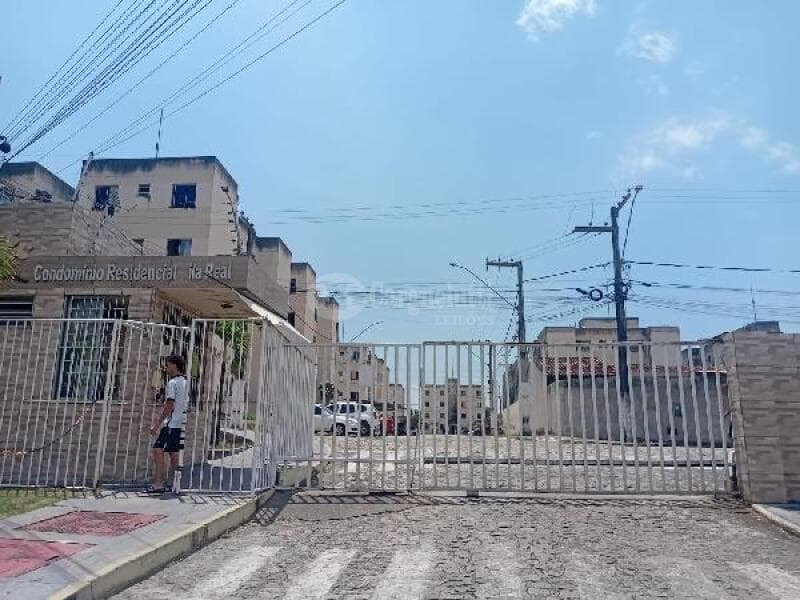 Apartamento em leilão em São Cristóvão - SE, bairro Eduardo Gomes — LOTE 418 SAO CRISTOVAO/SE