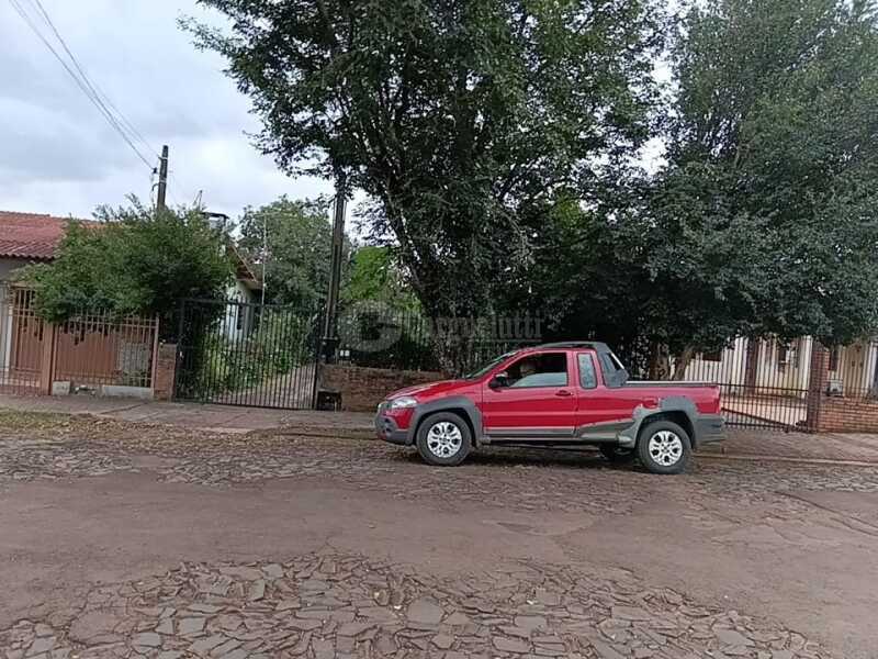 Foto 3 de 4: Terreno em leilão em Ijuí - RS, bairro Glória — LOTE 008 Um terreno urbano, c/área de 340m², situado à rua Ceará, bairro Glória, n/c Sobre o imóvel