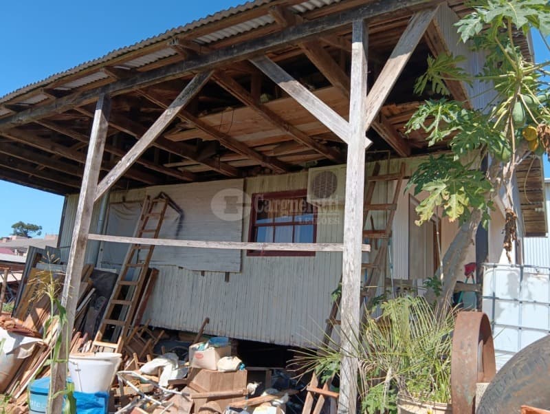 Foto 3 de 5: Terreno em leilão em Santo Cristo - RS, bairro Vila Sírio — LOTE 002 Casa na rua Pedro Joner, Vila Sírio, Santo Cristo