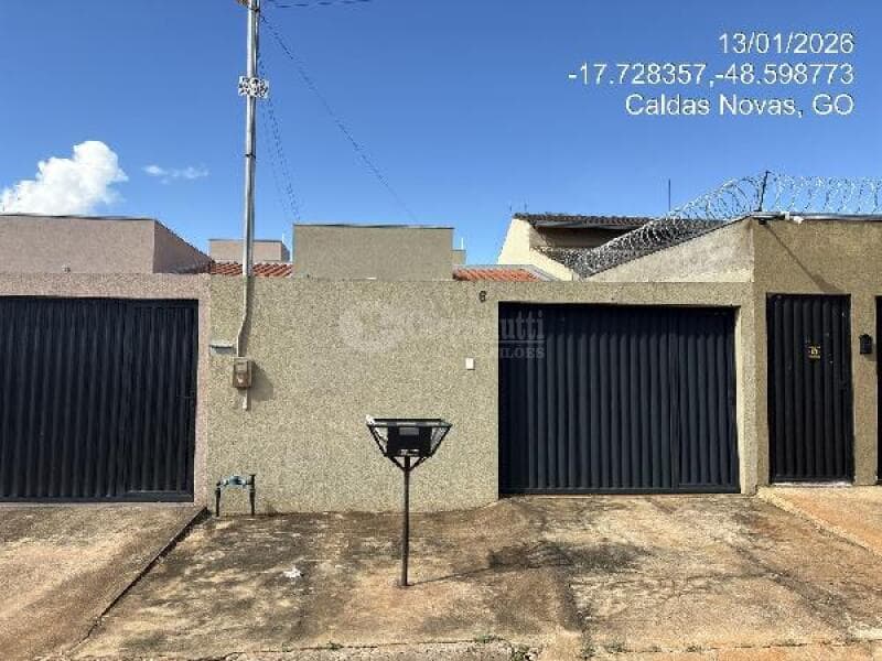 Casa em leilão em Caldas Novas - GO, bairro Bela Vista — LOTE 042 CALDAS NOVAS/ GO