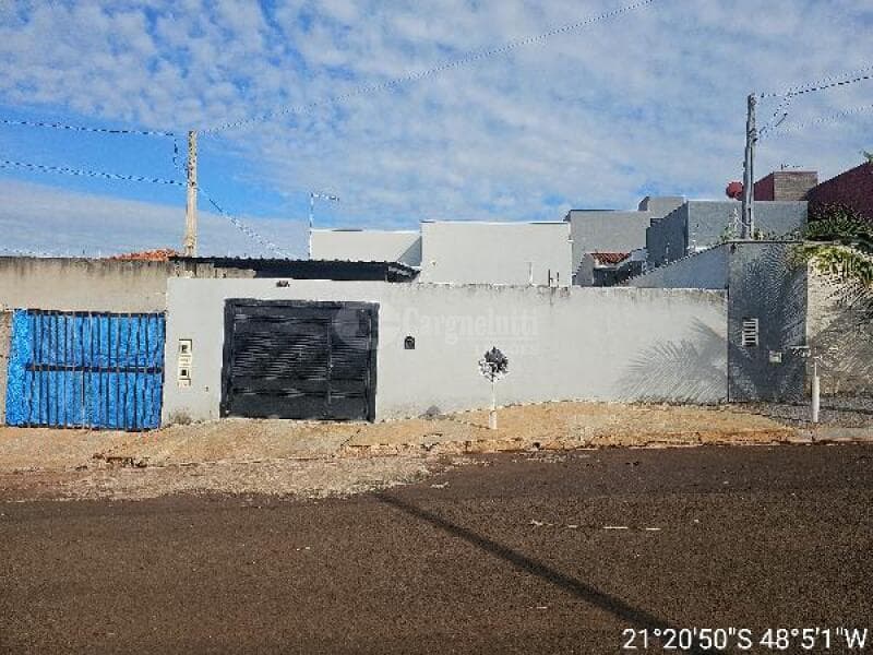 Casa em leilão em Pradópolis - SP, bairro Jardim das Oliveiras — LOTE 407 PRADOPOLIS/ SP