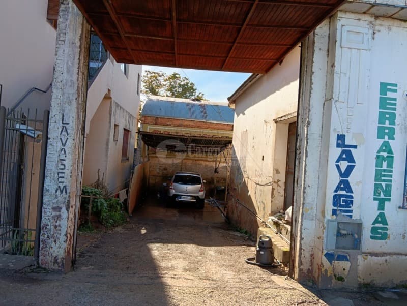 Foto 24 de 34: Comercial em leilão em Cruz Alta - RS — LOTE 004 Três prédios de alvenaria, situados à rua Padre Pacheco, nº 443, 447 e 467 - CRUZ ALTA/RS