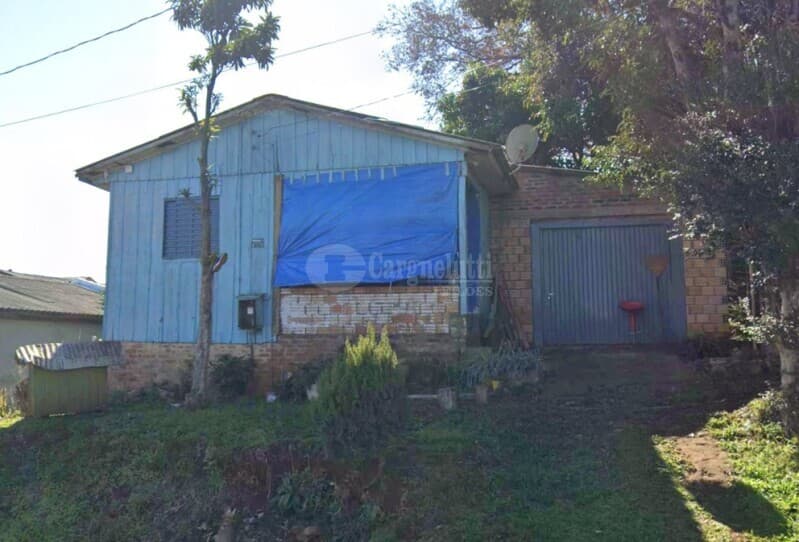 Foto 1 de 5: Casa em leilão em Cerro Largo - RS — LOTE 007 Casa na Rua 25 de Agosto, 253, Santa Maria, Cerro Largo/RS