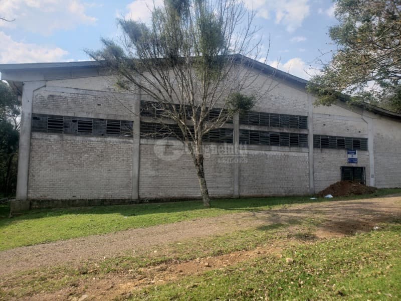 Foto 1 de 24: Terreno em leilão em Soledade - RS, bairro Flores — LOTE 014 Terreno c/ 1.548,00m² e pavilhão poliesportivo - Soledade/RS
