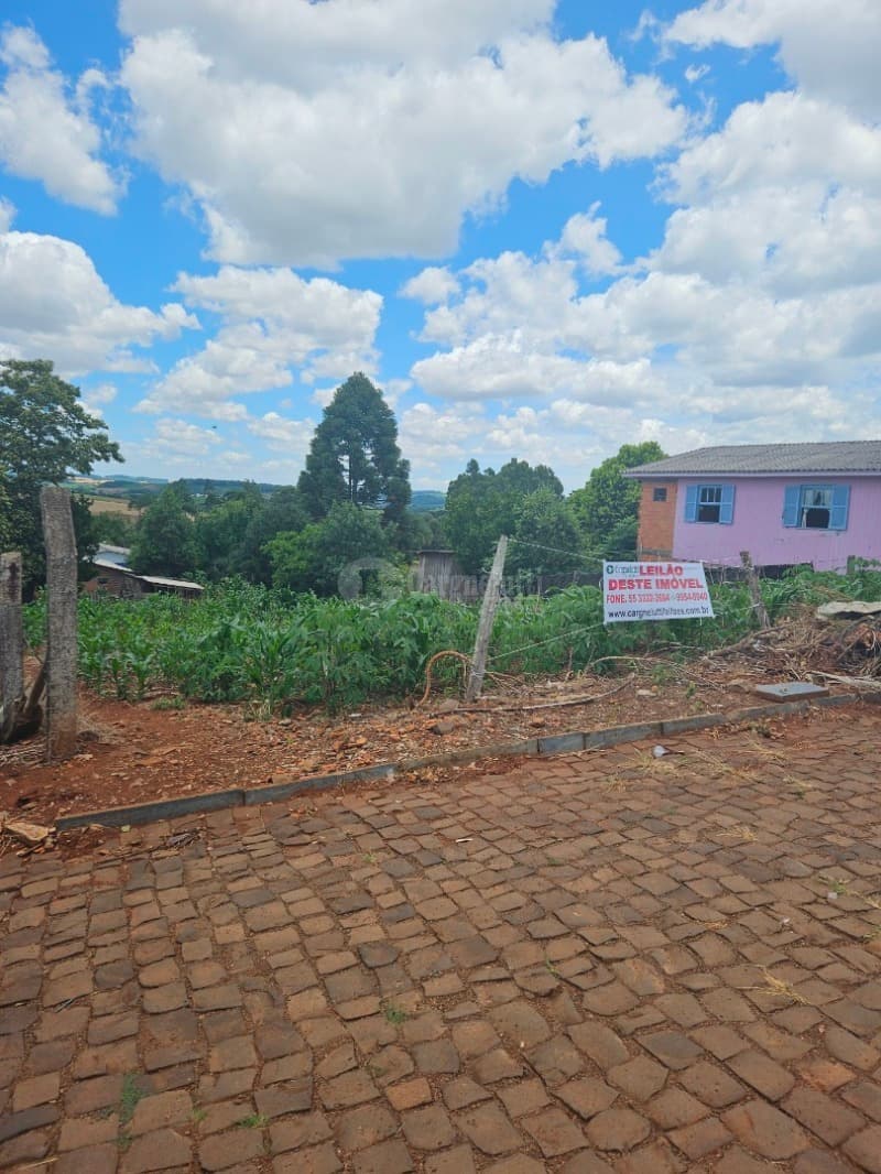 Foto 2 de 9: Terreno em leilão em Barracão - RS — LOTE 013 Terreno urbano com 600,00m² localizada na Rua Aurélio Vieira Gonçalves, lado ímpar, Barracã